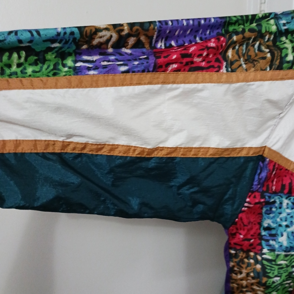 Bold Spirit Activewear Jacket Windbreaker Style Large - Picture 8 of 8